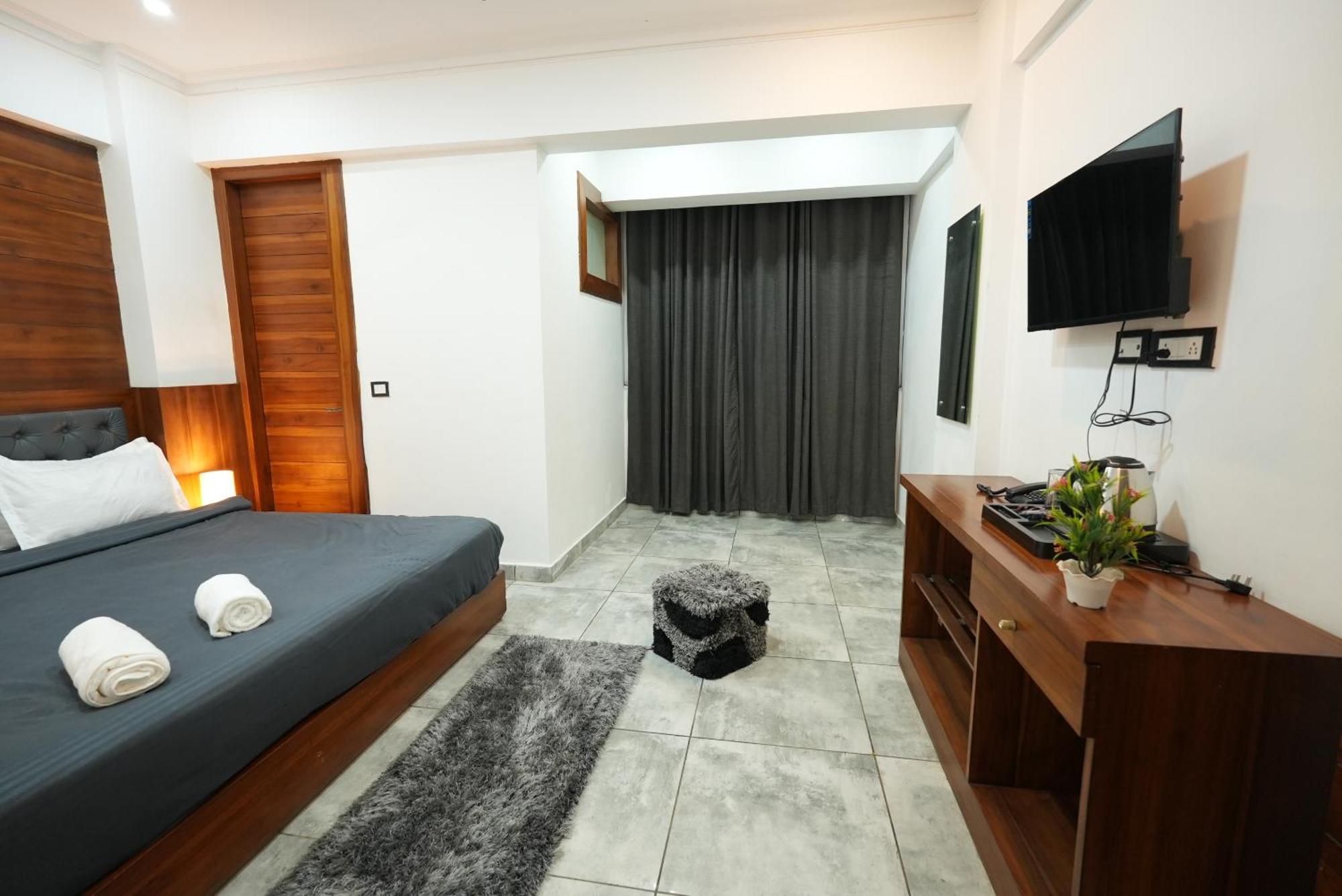 The Tapovan Hills Rishikesh Exterior photo